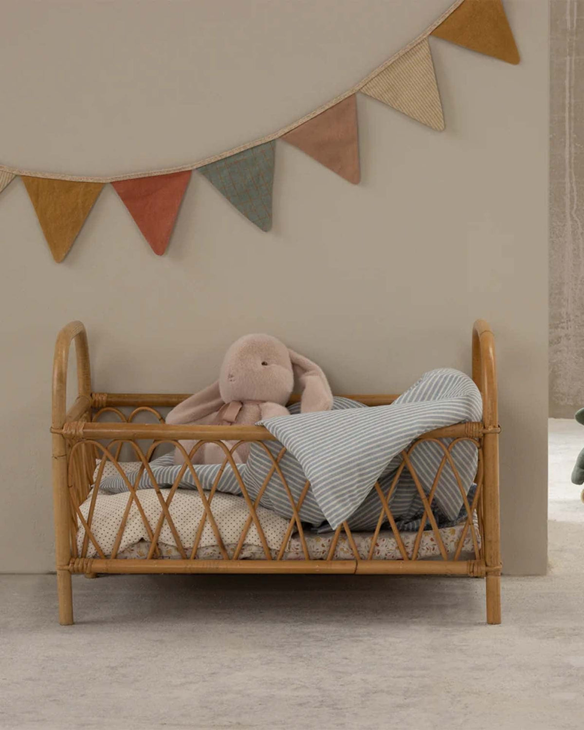 Maileg Medium Bunny Plush In Light Powder