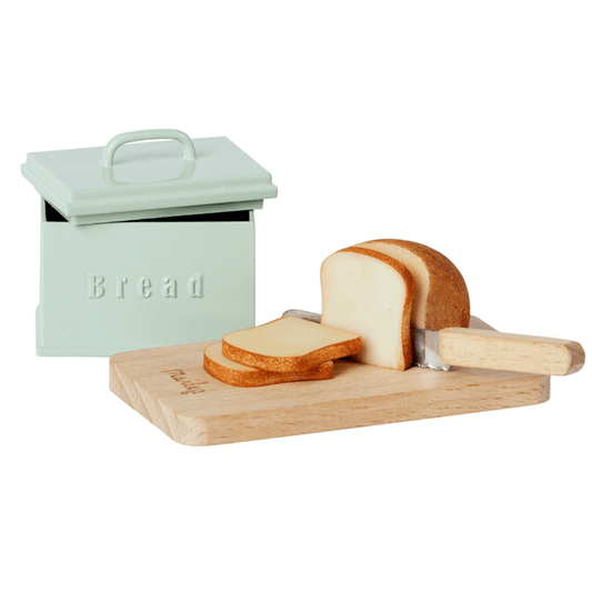  Maileg Miniature Bread Box