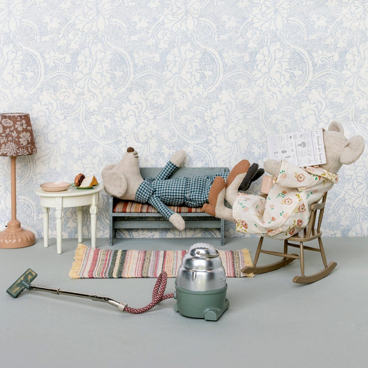  Maileg Bench Mouse