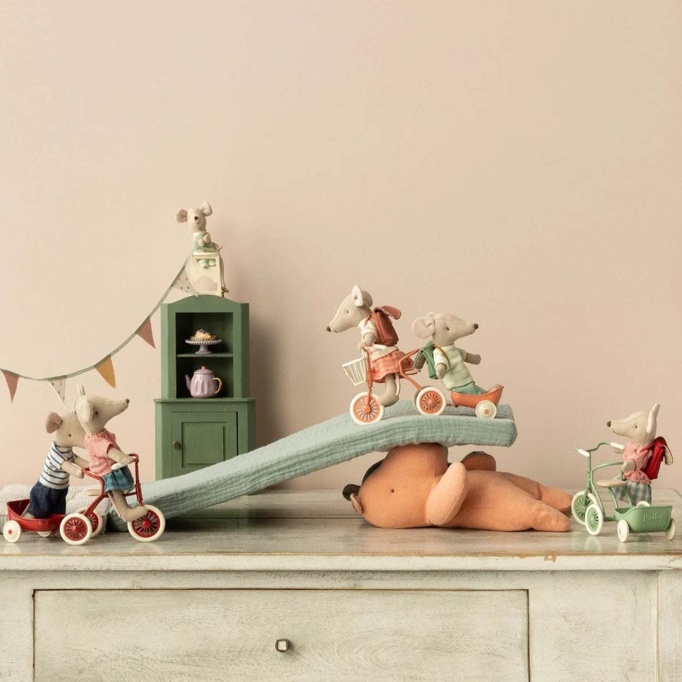 Maileg Tricycle Hanger | Coral