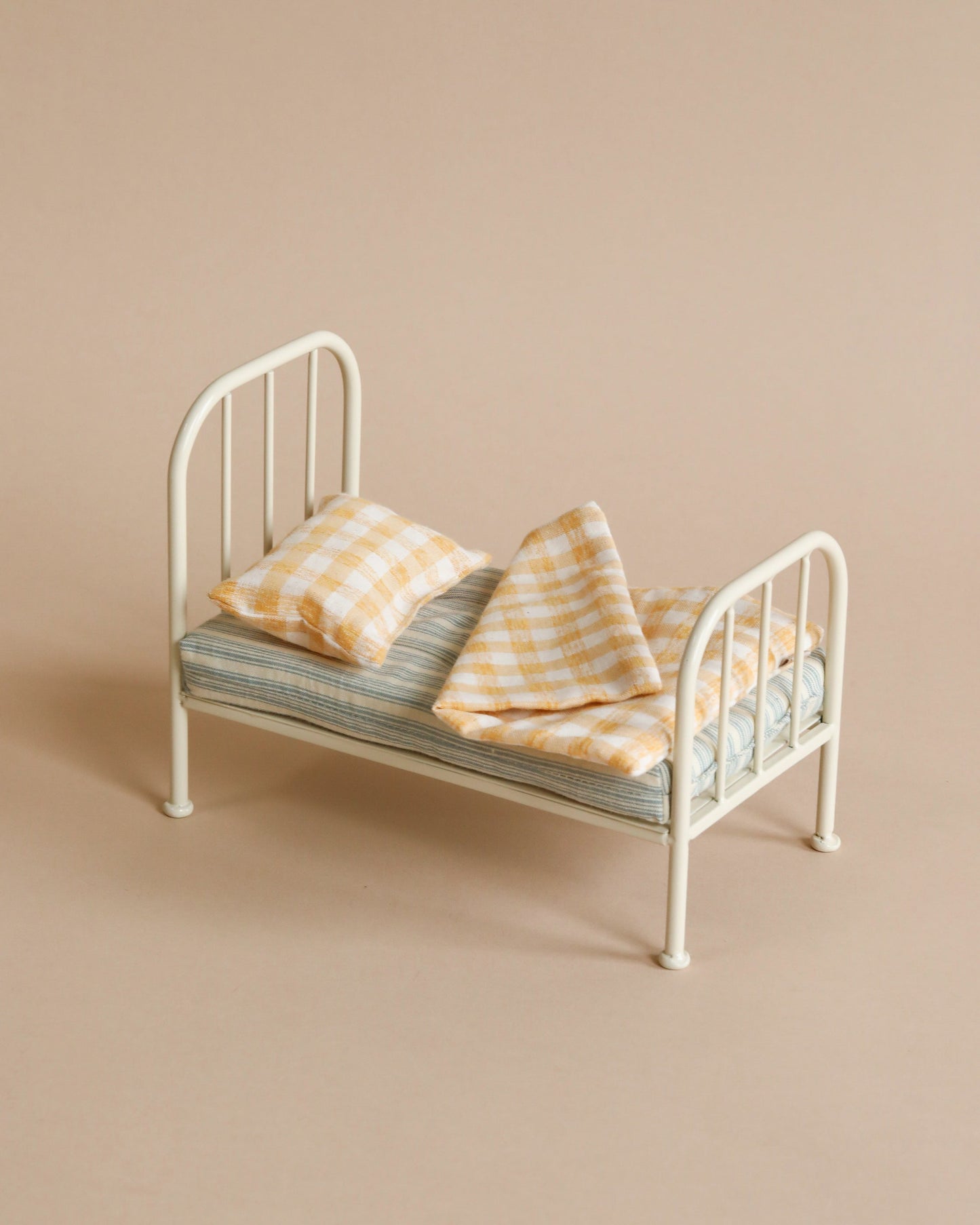  Maileg Vintage Bed, Miniature
