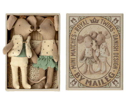  Royal Twins In Box, Little Brother And Sister