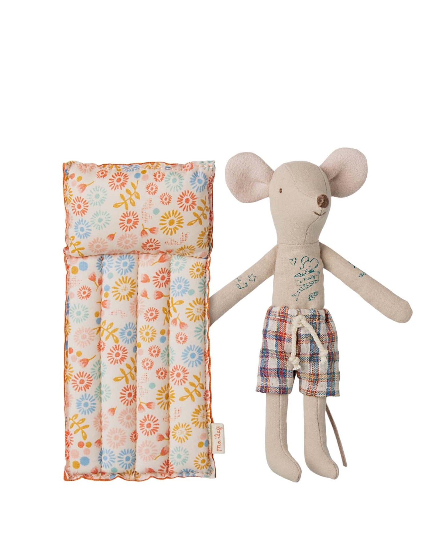 Maileg Dad Beach Mouse With Air Mattress In Flower