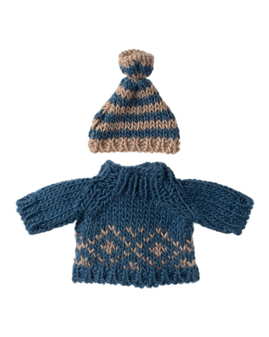 Maileg Knitted Sweater + Hat For Dad Mouse