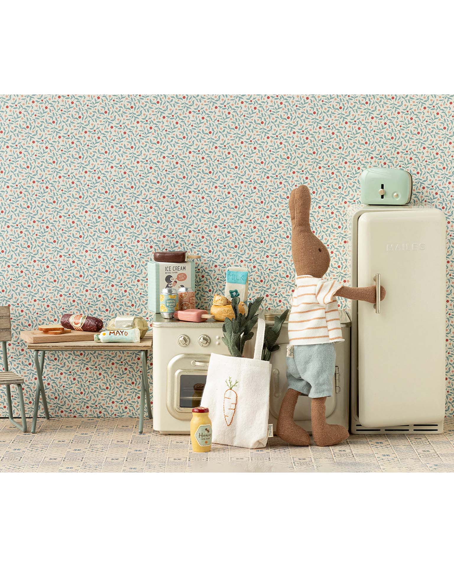 Maileg Miniature Grocery Box