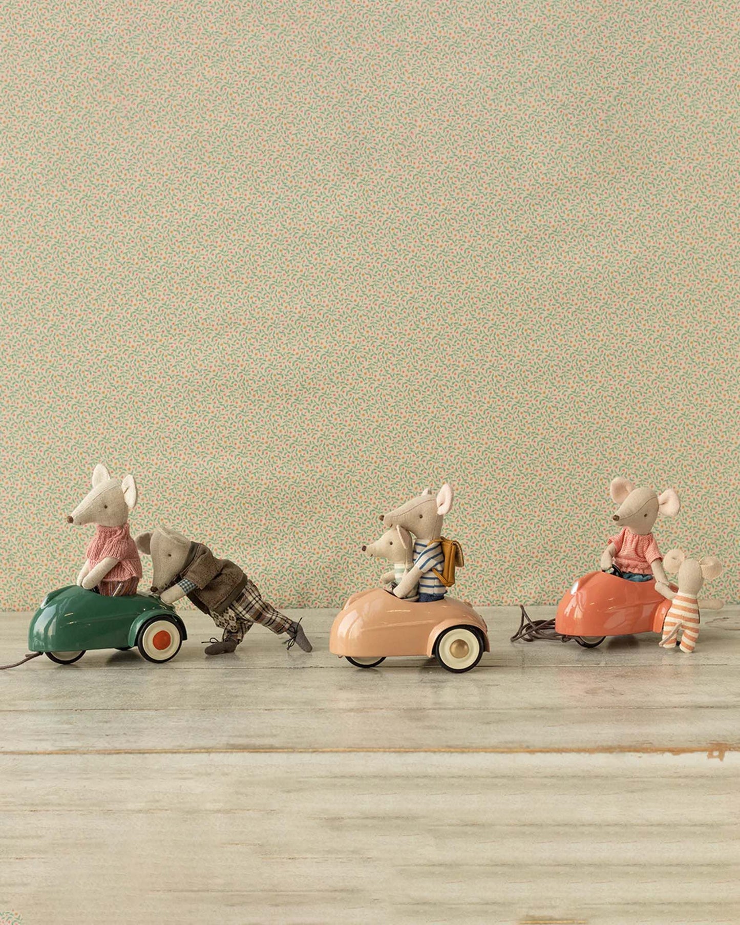 Maileg Mouse Car In Coral