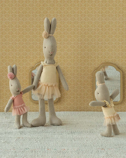 Maileg Rabbit, Micro - Ballet Suit And Skirt In Rose