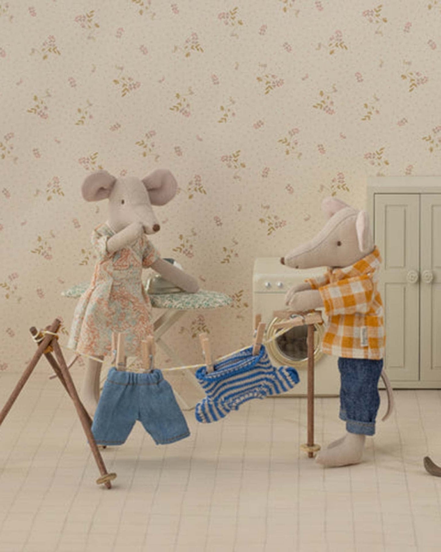 Maileg Yellow Checked Shirt And Pants, Dad Mouse