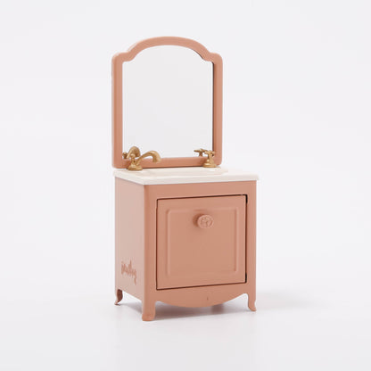 Maileg Sink Dresser, Mouse | Dark Powder