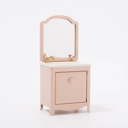 Maileg Sink Dresser, Mouse | Powder
