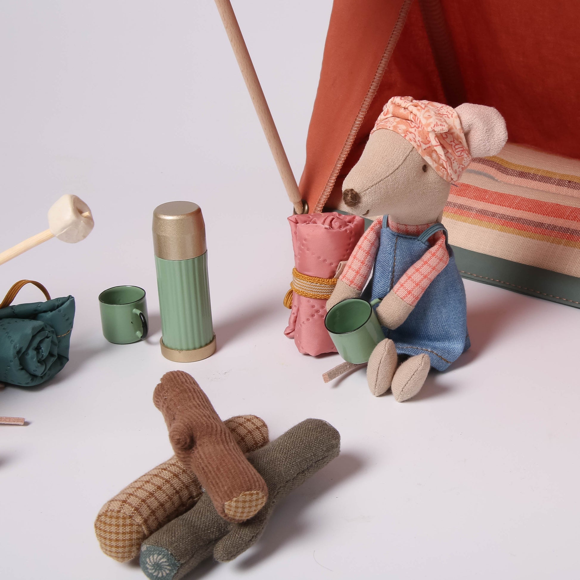 Maileg Hiker Mouse | Big Sister